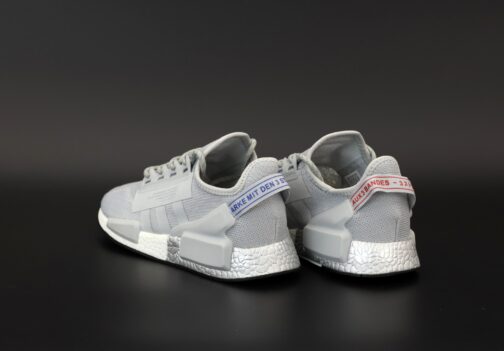 Кроссовки мужские Adidas NMD R1 V2 Grey • Space Shop UA