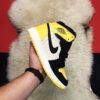 Мужские кроссовки Nike Air Jordan 1 Mid Yellow Black • Space Shop UA