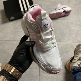 Кроссовки женские Adidas Magmur Runner White Pink