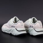 Кроссовки унисекс Adidas Yeezy Boost 700 Pink White