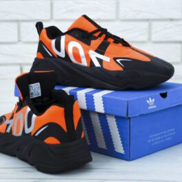 Кроссовки мужские Adidas Yeezy Boost 700 MNVN Orange